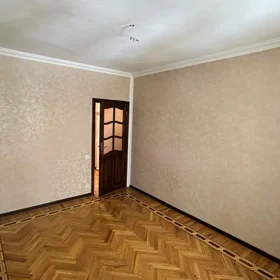 In Baku 72.0 m² apartment is for rent - Image 4