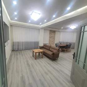 Baku-da 140.0 m2 mənzil kirayə verilir - Şəkil 5