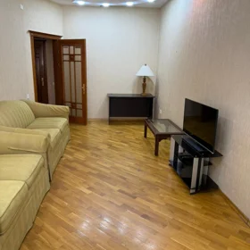 Baku-da 80.0 m2 mənzil satılır - Şəkil 2