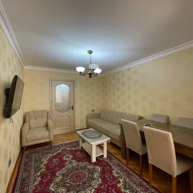 In Baku 70.0 m² apartment is for rent - Image 3