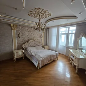 Baku-da 180.0 m2 mənzil kirayə verilir - Şəkil 2