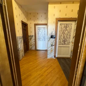 Baku-da 86.0 m2 mənzil kirayə verilir - Şəkil 2