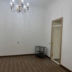 Baku-da 90.0 m2 ofis kirayə verilir - Şəkil 3