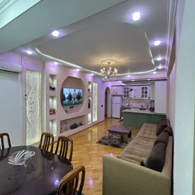 Baku-da 105.0 m2 mənzil kirayə verilir - Şəkil 2