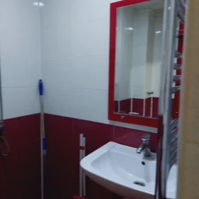 Baku-da 45.0 m2 mənzil kirayə verilir - Şəkil 2