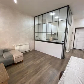 In Baku 65.0 m² apartment is for rent - Image 3