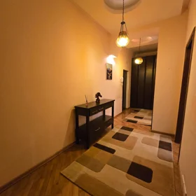 nan-da 95.0 m2 mənzil kirayə verilir - Şəkil 4
