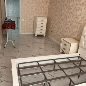nan-da 265.0 m2 mənzil kirayə verilir - Şəkil 4