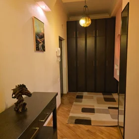 nan-da 95.0 m2 mənzil kirayə verilir - Şəkil 5