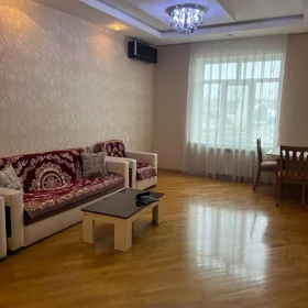 Baku-da 85.0 m2 mənzil kirayə verilir - Şəkil 3
