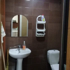 Sumgayit-da 50.0 m2 mənzil kirayə verilir - Şəkil 4
