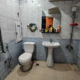 Baku-da 52.0 m2 mənzil kirayə verilir - Şəkil 4