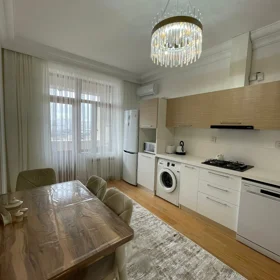 Baku-da 111.0 m2 mənzil kirayə verilir - Şəkil 4