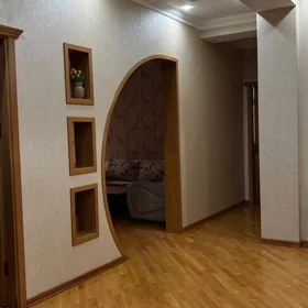 Baku-da 130.0 m2 mənzil kirayə verilir - Şəkil 2
