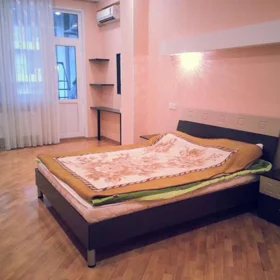 Baku-da 100.0 m2 mənzil kirayə verilir - Şəkil 4