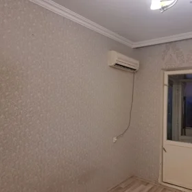 In Baku 70.0 m² apartment is for rent - Image 5