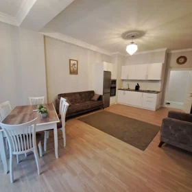 nan-da 90.0 m2 mənzil kirayə verilir - Şəkil 3