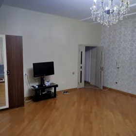 Baku-da 95.0 m2 mənzil kirayə verilir - Şəkil 4