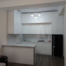 Baku-da 75.0 m2 mənzil kirayə verilir - Şəkil 2