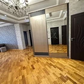 Baku-da 156.0 m2 mənzil kirayə verilir - Şəkil 2