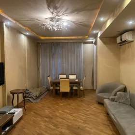Baku-da 100.0 m2 mənzil kirayə verilir - Şəkil 2