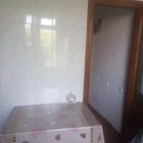 Baku-da 80.0 m2 mənzil kirayə verilir - Şəkil 3