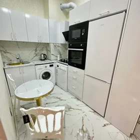 Baku-da 70.0 m2 mənzil kirayə verilir - Şəkil 2