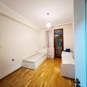 Baku-da nan m2 mənzil satılır - Şəkil 4