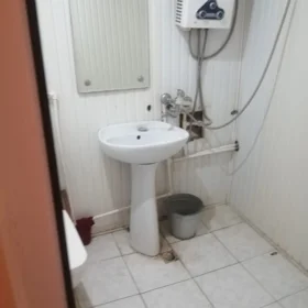 In Baku 45.0 m² apartment is for rent - Image 4