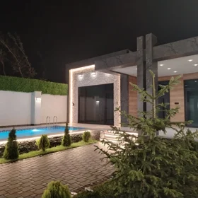 In Baku 200.0 m² house with 4.0 rooms is for sale - Изображение 4