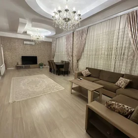 In Baku 140.0 m² house with 4.0 rooms is for rent - Изображение 3