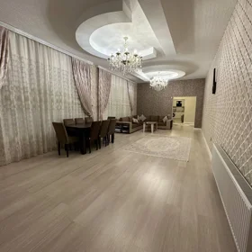 In Baku 140.0 m² house with 4.0 rooms is for rent - Изображение 4