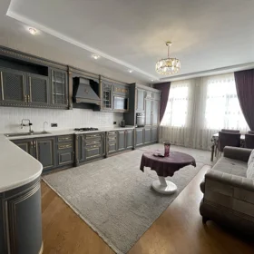 nan-da 240.0 m2 mənzil kirayə verilir - Şəkil 4