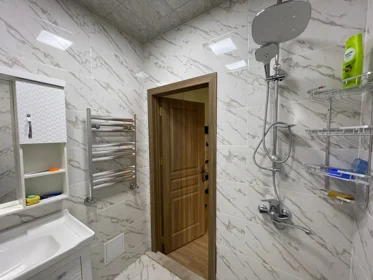 Baku-da 130.0 m2 mənzil kirayə verilir - Şəkil 5