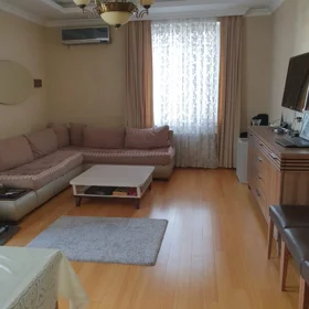 In Baku 70.0 m² apartment is for sale - Изображение 2