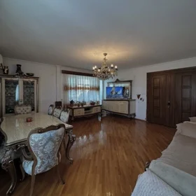 In Baku 140.0 m² apartment is for sale - Изображение 3