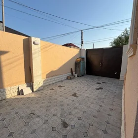 In Baku 75.0 m² house with 3.0 rooms is for sale - Изображение 2
