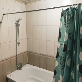 Baku-da 77.0 m2 mənzil kirayə verilir - Şəkil 2