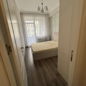 Baku-da 50.0 m2 mənzil kirayə verilir - Şəkil 2