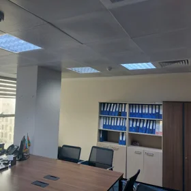 Baku-da 612.0 m2 ofis kirayə verilir - Şəkil 2