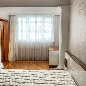 Baku-da 100.0 m2 mənzil kirayə verilir - Şəkil 3