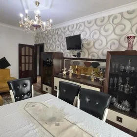 Baku-da 90.0 m2 mənzil kirayə verilir - Şəkil 2