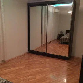 Baku-da 160.0 m2 mənzil kirayə verilir - Şəkil 3