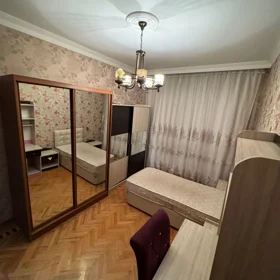In Baku 90.0 m² apartment is for sale - Image 4