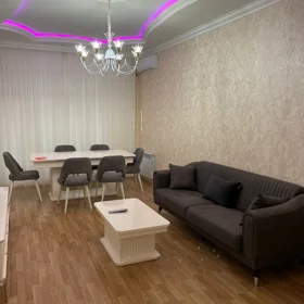 Baku-da 105.0 m2 mənzil kirayə verilir - Şəkil 2