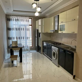 Baku-da 105.0 m2 mənzil kirayə verilir - Şəkil 3