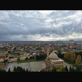 Sumgayit-da 230.0 m2 mənzil satılır