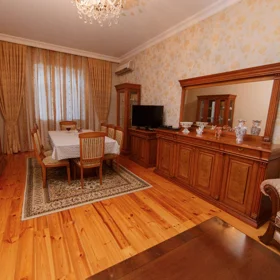 Baku-da 5.0 otaqlı 200.0 m2 bağ satılır - Şəkil 3