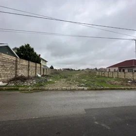 In Baku nan acre land is for sale - Image 3