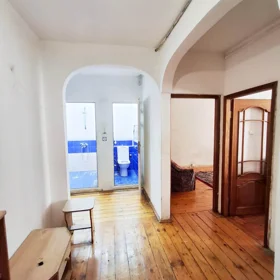 In Baku 60.0 m² apartment is for sale - Image 5